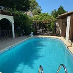 Le Beausejour فندق مبيت وإفطار 3*
