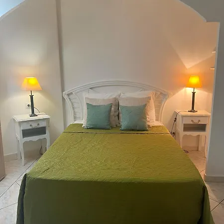 Le Beausejour فندق مبيت وإفطار قرقشونه