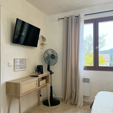 Bed and Breakfast Le Beausejour Καρκασόν