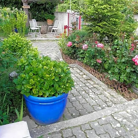 Le Beausejour Frühstückspension 3*