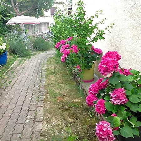 Le Beausejour قرقشونه