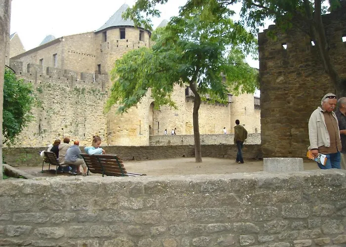 Le Beausejour 3* Carcassonne